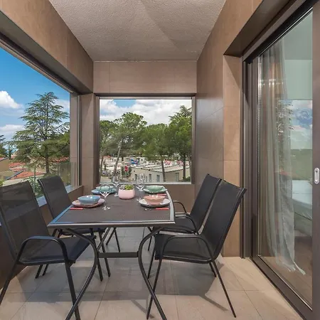 Lägenhet Spada 3 Bedrooms Near The Beach!