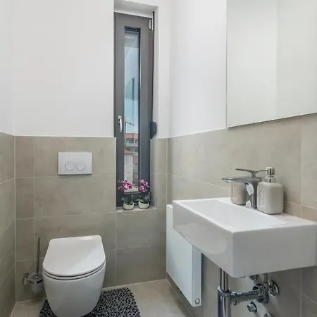 Spada 3 Bedrooms Near The Beach! * Poreč